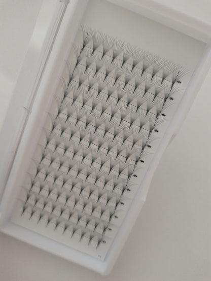 Wholesale Long Stem Premade Fans | Professional Volume Lash Extensions