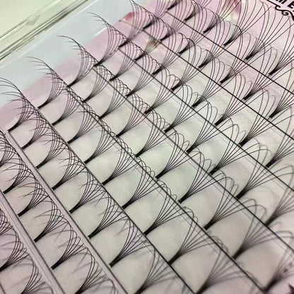 Wholesale Short Stem Premade Fans | Professional Volume Lash Extensions